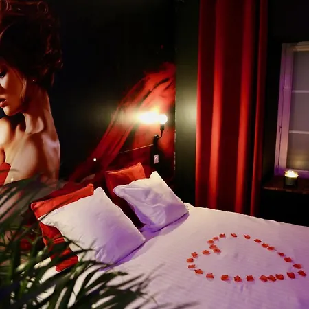 Gold - Les Delices Apartment